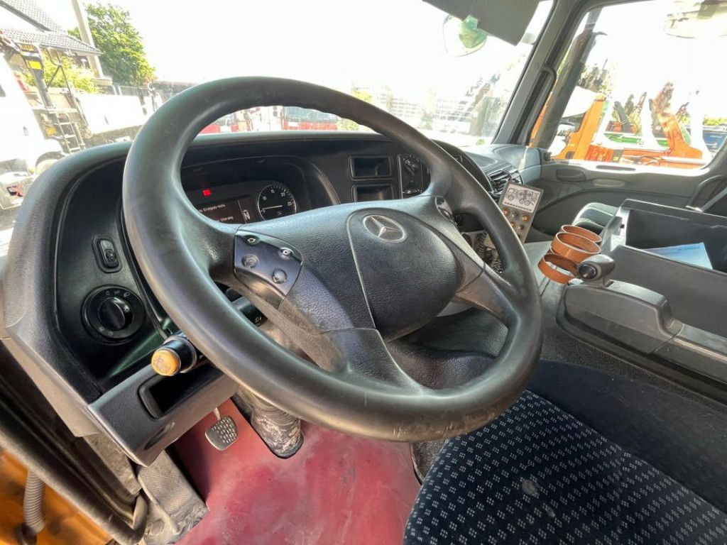 Mercedes-Benz Actros 3241 B 8x4 Betonmischer Liebherr, Deutsc - 吊钩升降车:图5 Mercedes-Benz Actros 3241 B 8x4 Betonmischer Liebherr, Deutsc - 吊钩升降车:图5