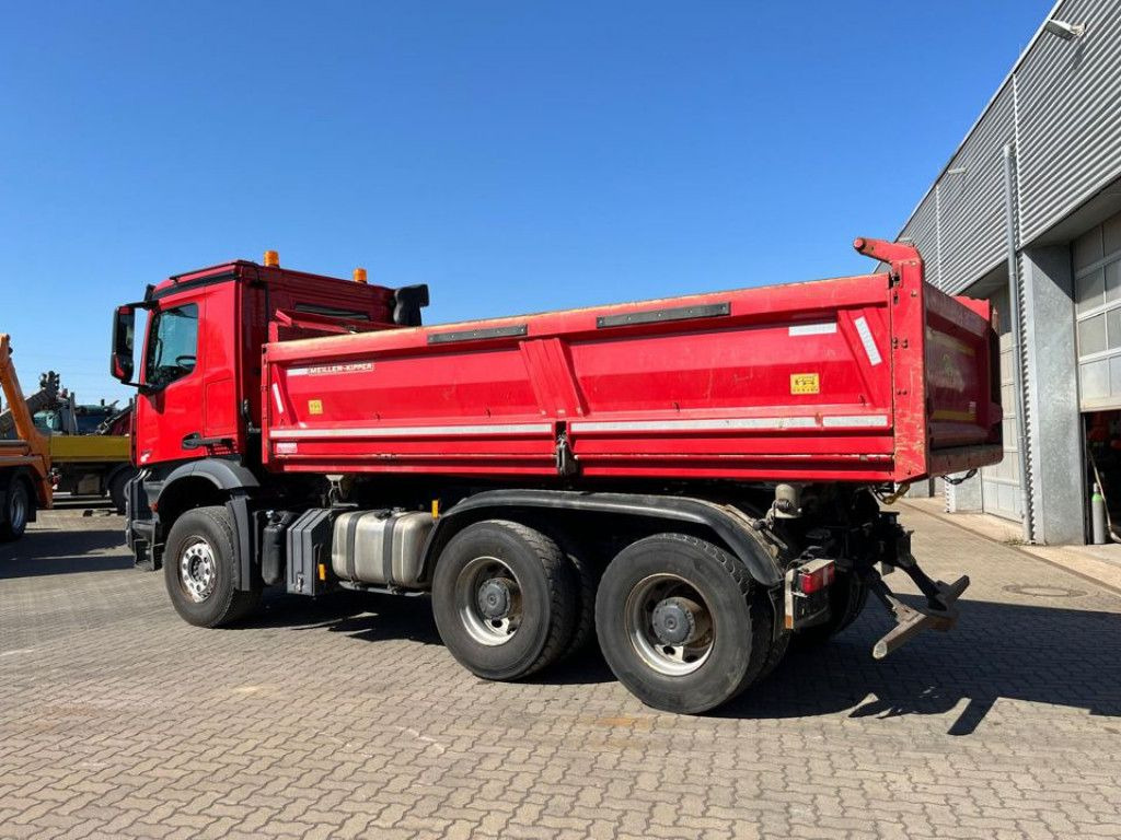 Mercedes-Benz Arocs 2648 6x4 3-Achs Kipper Bordmatik - 翻斗车:图4 Mercedes-Benz Arocs 2648 6x4 3-Achs Kipper Bordmatik - 翻斗车:图4