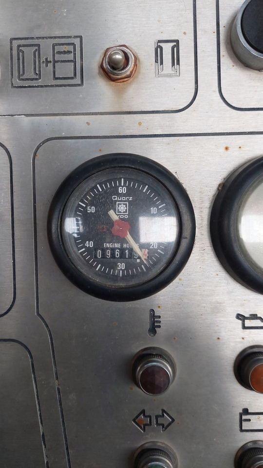 CLT-8 FMC Speedloader - 空运货物装载机:图3 CLT-8 FMC Speedloader - 空运货物装载机:图3