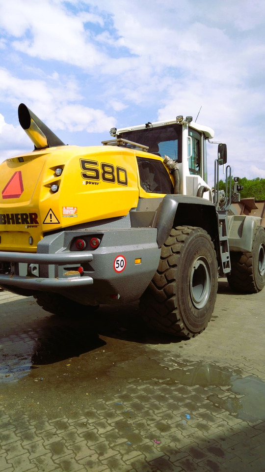 LIEBHERR L580 X POWER - 轮式装载机:图3 LIEBHERR L580 X POWER - 轮式装载机:图3