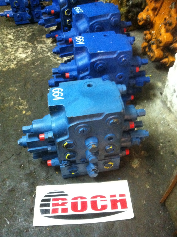 REXROTH M6-1116-01/3M6-22M2J - 3 SEKCYJNY + 1HV50DYQDB 03W45 04W23 87440134 600927D - 液压阀 适用于 建筑机械:图1 REXROTH M6-1116-01/3M6-22M2J - 3 SEKCYJNY + 1HV50DYQDB 03W45 04W23 87440134 600927D - 液压阀 适用于 建筑机械:图1