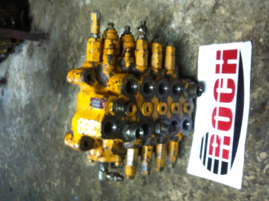 SHIBAURA U22Z2B6TD-36 - 4 SEKCYJNY - 液压阀 适用于 建筑机械:图1 SHIBAURA U22Z2B6TD-36 - 4 SEKCYJNY - 液压阀 适用于 建筑机械:图1