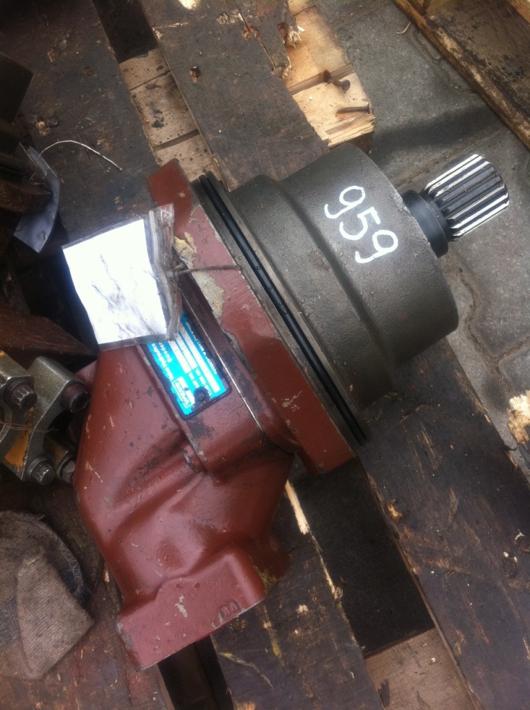 VOLVO P47437-410 3794602 9150030 - 液压马达 适用于 建筑机械:图1 VOLVO P47437-410 3794602 9150030 - 液压马达 适用于 建筑机械:图1