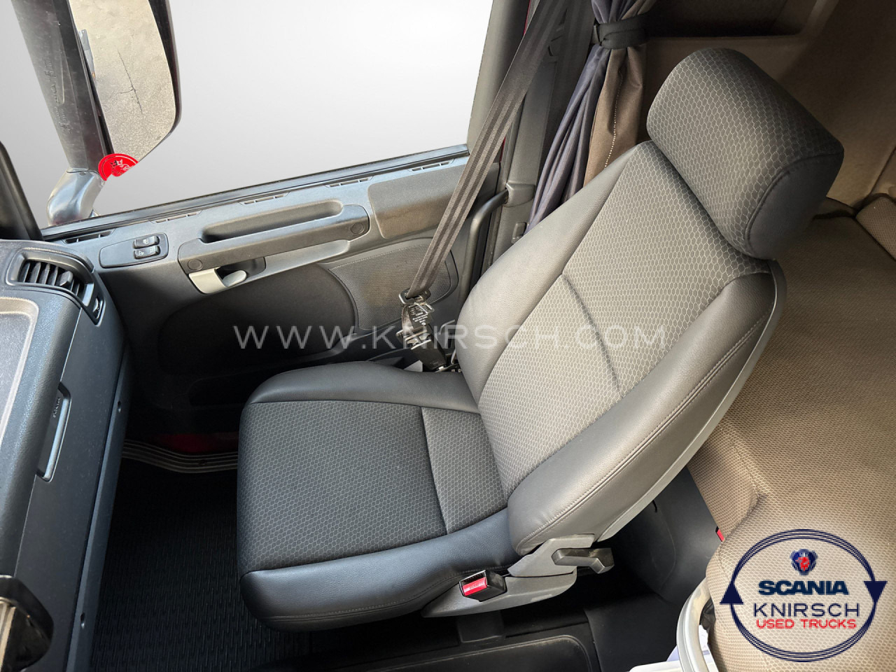 SCANIA R450LA4x2MNA / Hydraulik / 4-Balg / Scania Service - 牵引车:图5 SCANIA R450LA4x2MNA / Hydraulik / 4-Balg / Scania Service - 牵引车:图5