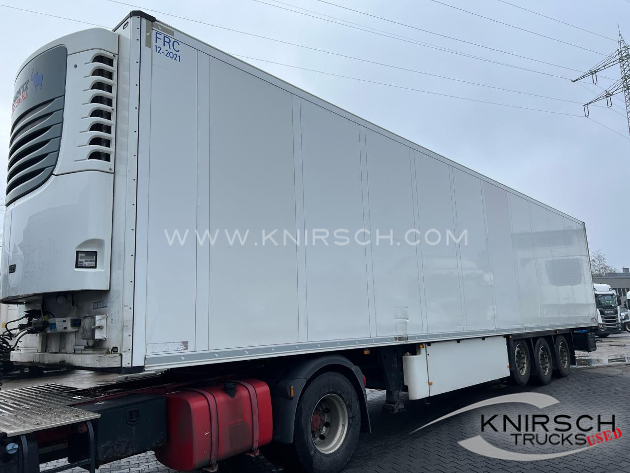 SCHMITZ SKO24/L-13.4   Doppelstock - 冷藏半拖车:图1 SCHMITZ SKO24/L-13.4   Doppelstock - 冷藏半拖车:图1
