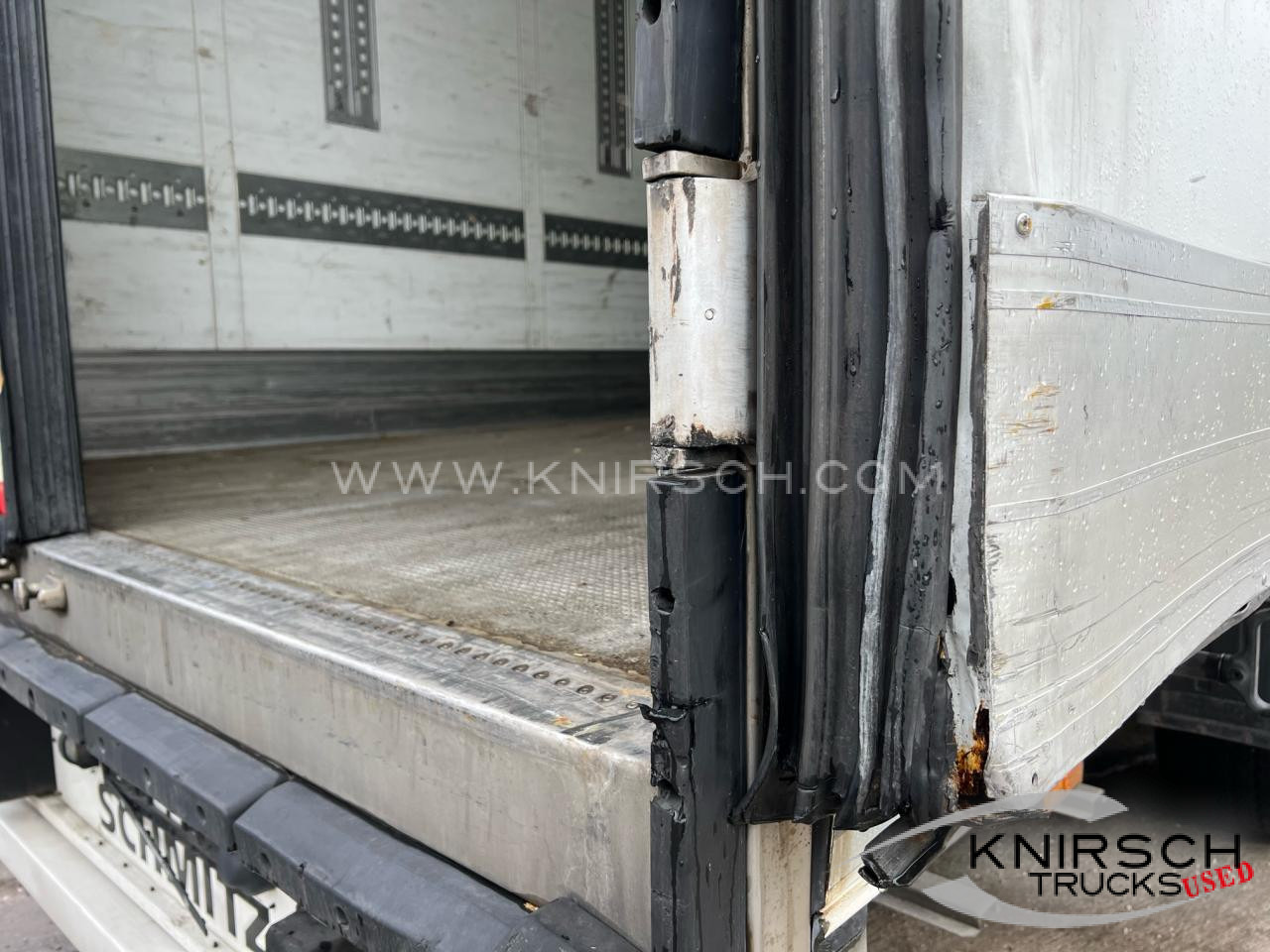 SCHMITZ SKO24/L-13.4   Doppelstock - 冷藏半拖车:图5 SCHMITZ SKO24/L-13.4   Doppelstock - 冷藏半拖车:图5