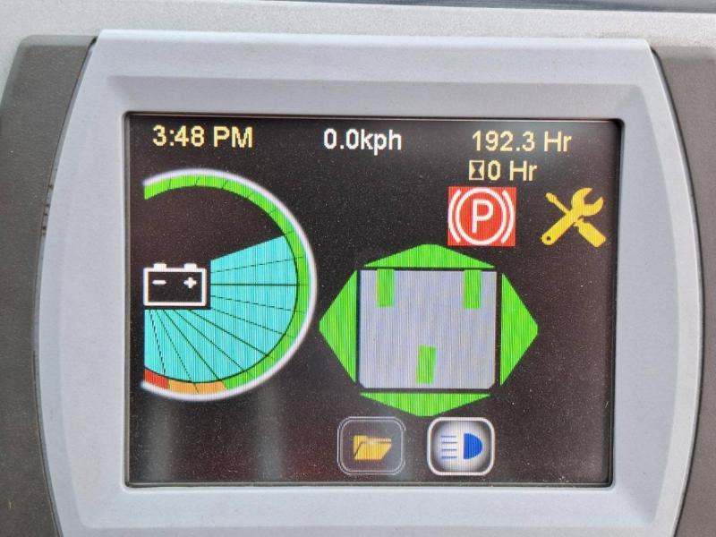 四向前移式叉车 Amlift AGILIFT 4000E：图18