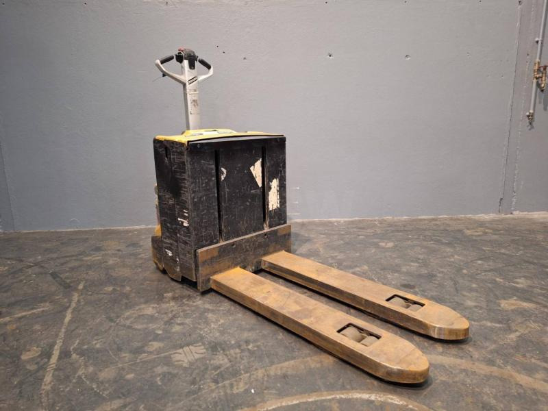 Caterpillar NPP20N2E - 码垛车:图3 Caterpillar NPP20N2E - 码垛车:图3