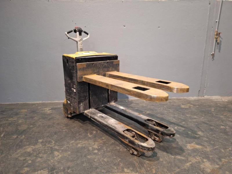 码垛车 Caterpillar NPP20N2E:图12 码垛车 Caterpillar NPP20N2E:图12