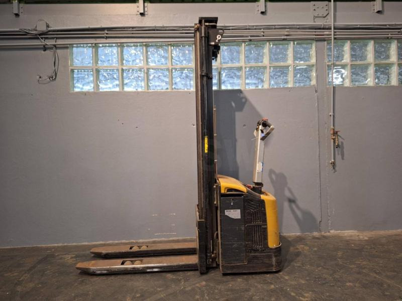 Caterpillar NSP16N - 堆垛机:图4 Caterpillar NSP16N - 堆垛机:图4