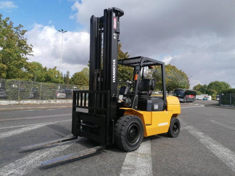 Hangcha R50D - 柴油叉车:图1 Hangcha R50D - 柴油叉车:图1