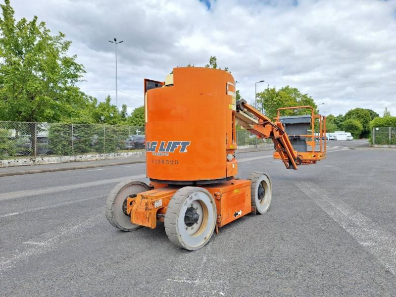 JLG E300AJP - 铰接臂:图5 JLG E300AJP - 铰接臂:图5