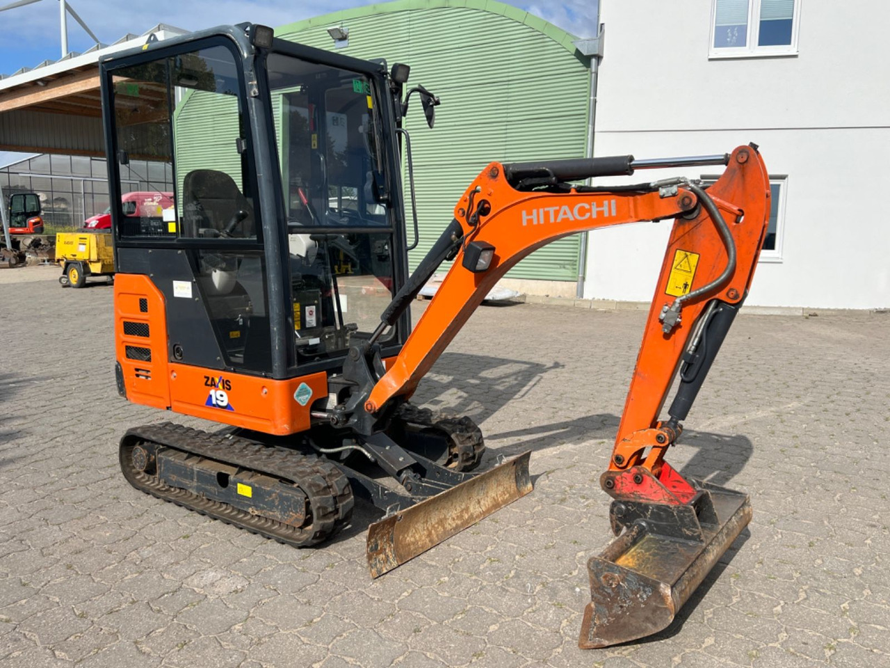 Hitachi ZX 19-6 CR, BJ 21, 1270 BH, MS01, GL - 小型挖掘机:图2 Hitachi ZX 19-6 CR, BJ 21, 1270 BH, MS01, GL - 小型挖掘机:图2