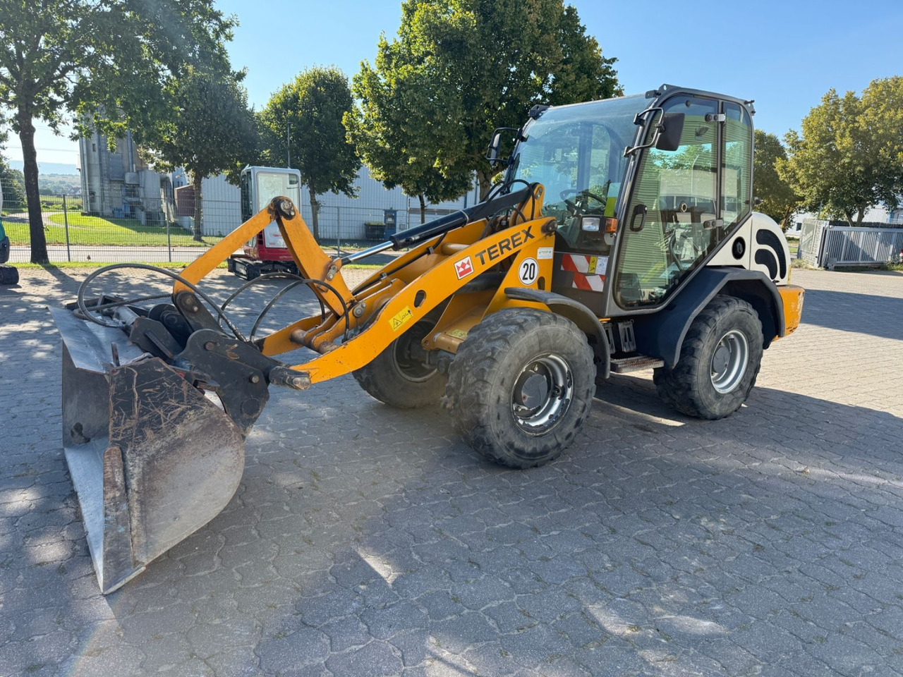 Terex TL 80 AS, BJ 14, 1750 BH, Kramer SWE, SK-Schaufe - 轮式装载机:图1 Terex TL 80 AS, BJ 14, 1750 BH, Kramer SWE, SK-Schaufe - 轮式装载机:图1