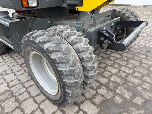 Wacker EW 100, Bj 20, 2050 BH, VA, HS08, TL Wacker EW 100, Bj 20, 2050 BH, VA, HS08, TL - 轮式挖掘机:图5 Wacker EW 100, Bj 20, 2050 BH, VA, HS08, TL Wacker EW 100, Bj 20, 2050 BH, VA, HS08, TL - 轮式挖掘机:图5