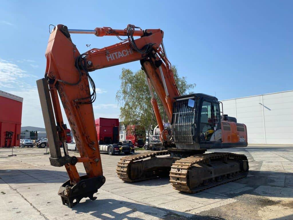 Hitachi ZX350LC-6 - 履带式挖掘机:图4 Hitachi ZX350LC-6 - 履带式挖掘机:图4