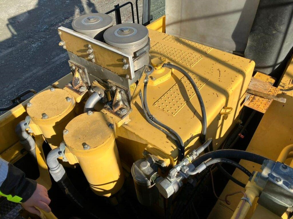 Komatsu PC1250-8 - 履带式挖掘机:图5 Komatsu PC1250-8 - 履带式挖掘机:图5