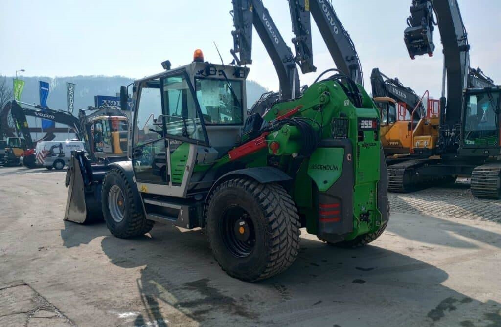 Sennebogen 355E - 垃圾/ 工业叉装车:图2 Sennebogen 355E - 垃圾/ 工业叉装车:图2