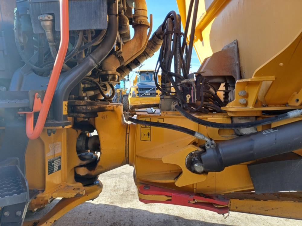 Volvo A25G - 铰接式自卸车:图5 Volvo A25G - 铰接式自卸车:图5