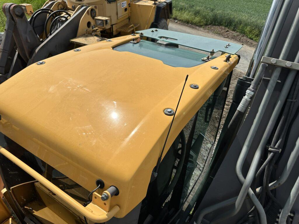 Volvo EC220EL - 履带式挖掘机:图5 Volvo EC220EL - 履带式挖掘机:图5