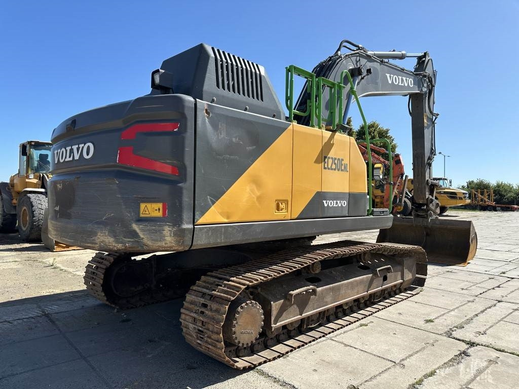 Volvo EC250ENL - 履带式挖掘机:图3 Volvo EC250ENL - 履带式挖掘机:图3