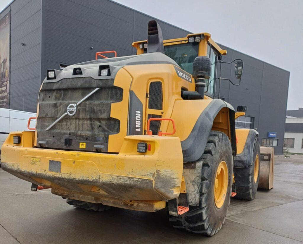 Volvo L180H - 轮式装载机:图3 Volvo L180H - 轮式装载机:图3