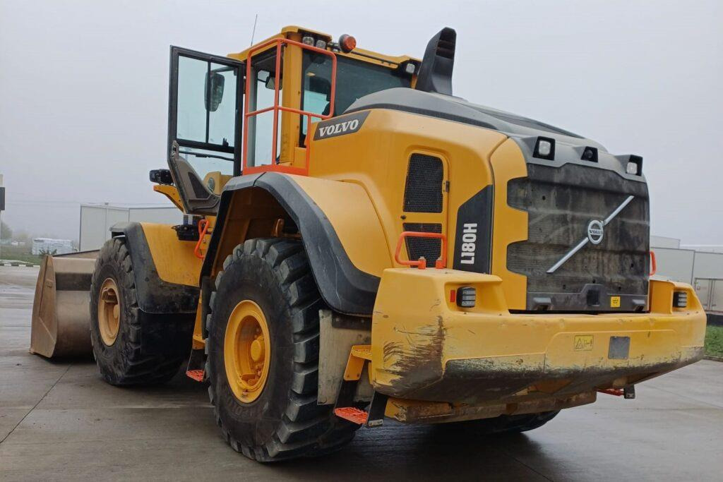Volvo L180H - 轮式装载机:图2 Volvo L180H - 轮式装载机:图2