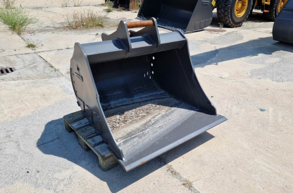 Volvo Tieflöffel mit Messer - 反铲装载机:图1 Volvo Tieflöffel mit Messer - 反铲装载机:图1