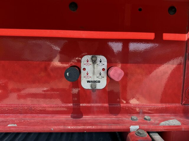 Feldbinder KIP 60.3 Silo 60.000 L 3 Achse ADR - 筒仓拖车:图4 Feldbinder KIP 60.3 Silo 60.000 L 3 Achse ADR - 筒仓拖车:图4
