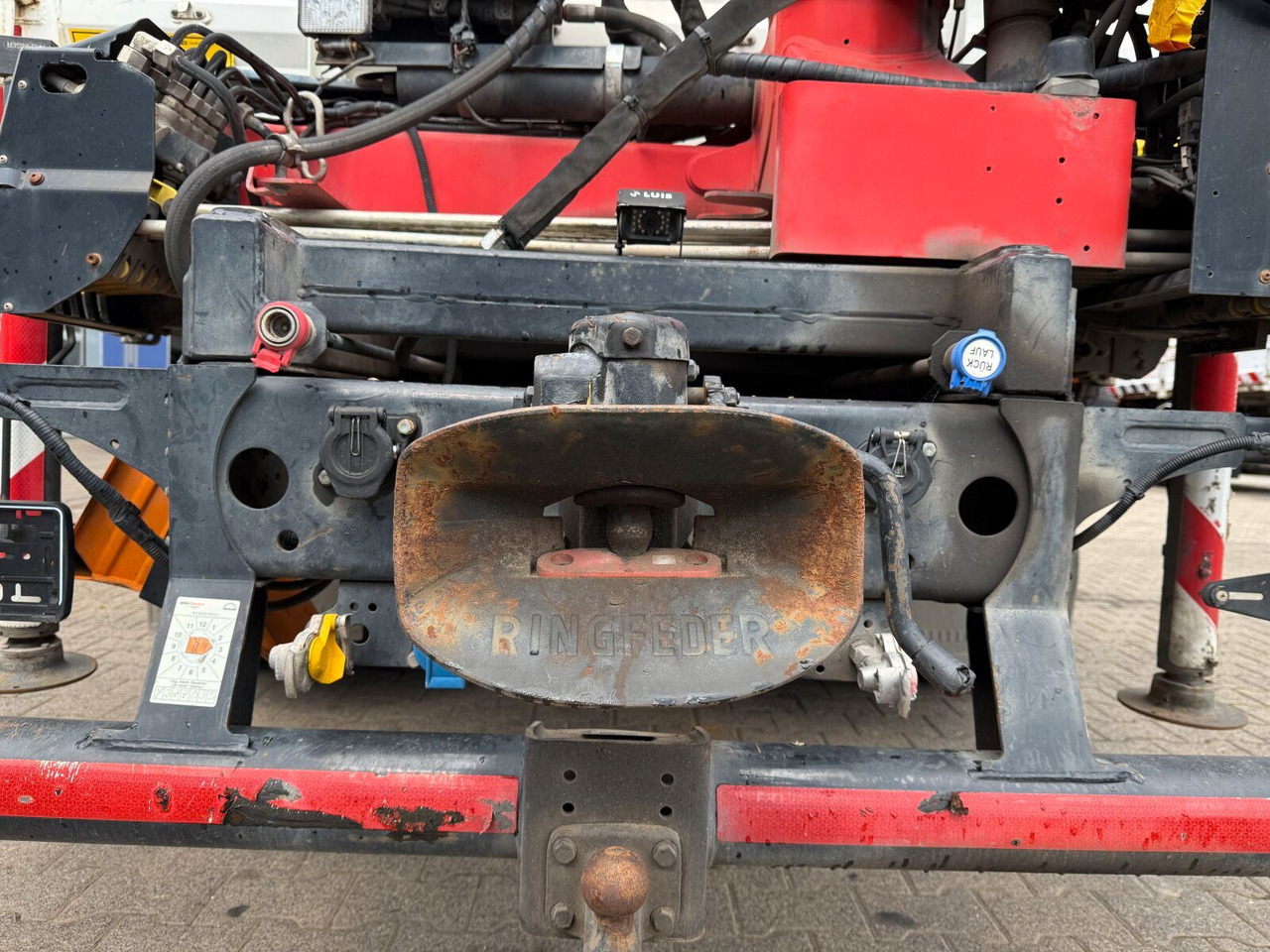 翻斗货车 MAN TGL 8.220 4x2 Kipper Kran Palfinger 7.001-K A：图26