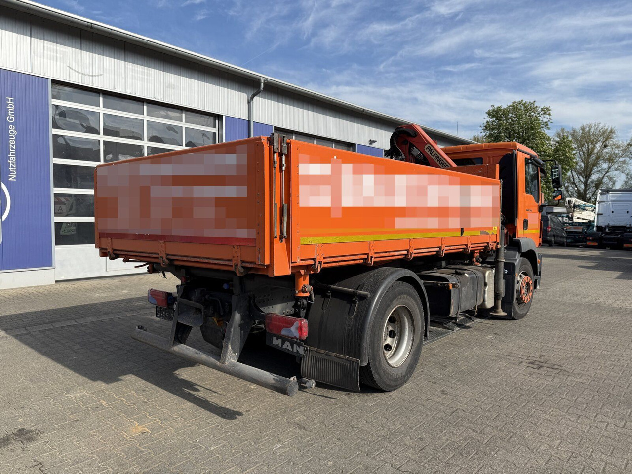 MAN TGM 18.340 4x2 Euro 6 Kipper Kran PK8501K - 翻斗车, 起重车:图3 MAN TGM 18.340 4x2 Euro 6 Kipper Kran PK8501K - 翻斗车, 起重车:图3