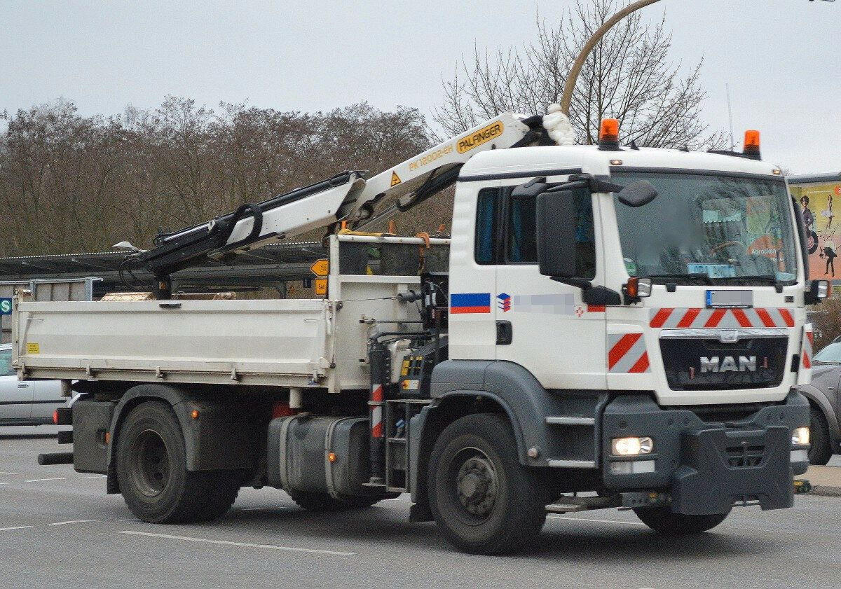 MAN TGS 18.480 4x4H Winter. Kipper Kran PALFINGER 12 - 翻斗车, 起重车:图1 MAN TGS 18.480 4x4H Winter. Kipper Kran PALFINGER 12 - 翻斗车, 起重车:图1
