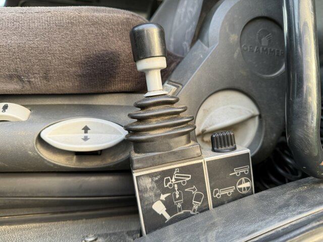 MAN TGS 26.400 6x6 MEILLER Kipper Schmitz EURO 5 - 翻斗车:图2 MAN TGS 26.400 6x6 MEILLER Kipper Schmitz EURO 5 - 翻斗车:图2