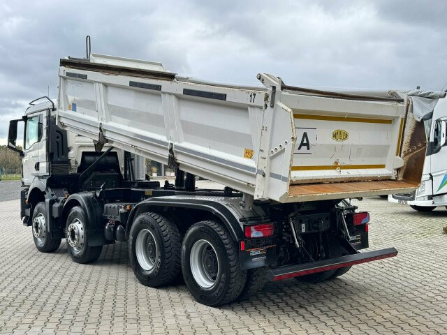 MAN TGS 35.470 8x4 BB Euro6 Meiller Kipper Bordmatik - 翻斗车:图3 MAN TGS 35.470 8x4 BB Euro6 Meiller Kipper Bordmatik - 翻斗车:图3