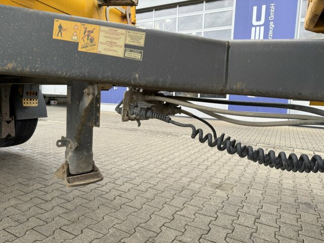 Meiller Anhänger TANDEM Dreiseitenkipper Liftachse - 翻斗拖车:图3 Meiller Anhänger TANDEM Dreiseitenkipper Liftachse - 翻斗拖车:图3