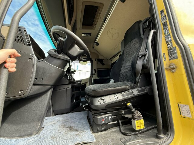 Mercedes-Benz ACTROS 1846 4x4 HAD Eur 6 Kipphydraulik Retarder - 牵引车:图3 Mercedes-Benz ACTROS 1846 4x4 HAD Eur 6 Kipphydraulik Retarder - 牵引车:图3