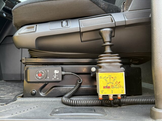 Mercedes-Benz ACTROS 1846 4x4 HAD Eur 6 Kipphydraulik Retarder - 牵引车:图5 Mercedes-Benz ACTROS 1846 4x4 HAD Eur 6 Kipphydraulik Retarder - 牵引车:图5