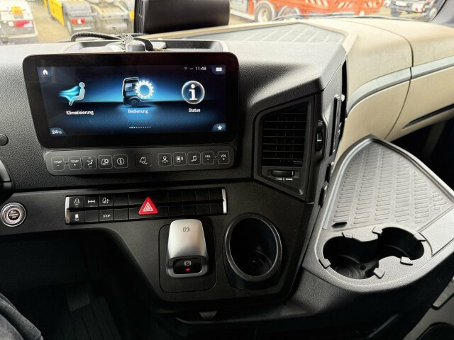 Mercedes-Benz ACTROS 2543 6x2 Wechselaufbau BDF AHK 2 Betten - 集装箱运输车/ 可拆卸车身的卡车:图3 Mercedes-Benz ACTROS 2543 6x2 Wechselaufbau BDF AHK 2 Betten - 集装箱运输车/ 可拆卸车身的卡车:图3