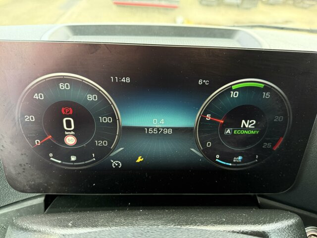 Mercedes-Benz ACTROS 2543 6x2 Wechselaufbau BDF AHK 2 Betten - 集装箱运输车/ 可拆卸车身的卡车:图2 Mercedes-Benz ACTROS 2543 6x2 Wechselaufbau BDF AHK 2 Betten - 集装箱运输车/ 可拆卸车身的卡车:图2