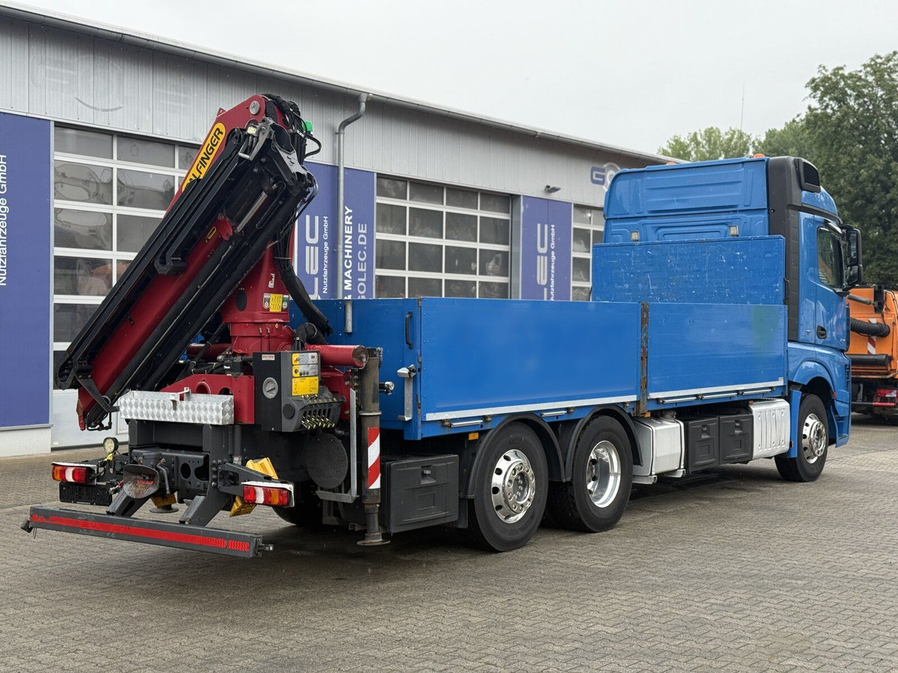 Mercedes-Benz ACTROS 2545 6x2 Pritsche Kran Palfinger PK20001K - 起重车:图3 Mercedes-Benz ACTROS 2545 6x2 Pritsche Kran Palfinger PK20001K - 起重车:图3