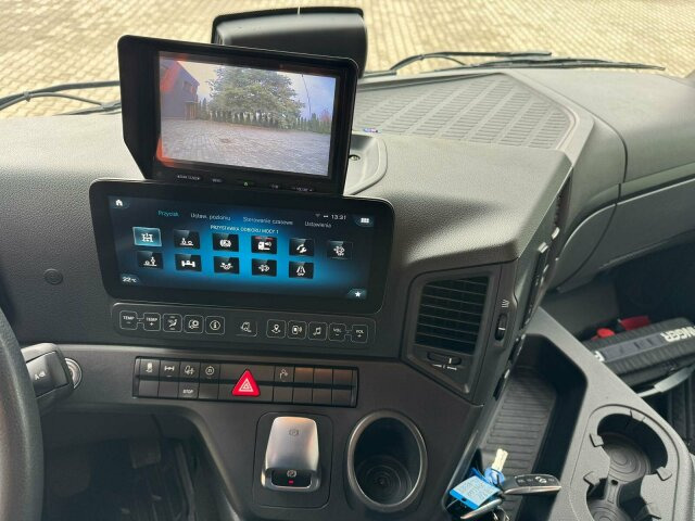 Mercedes-Benz ACTROS 2546 6x2 Abrollkip Kran Palfinger Q150Z95 - 吊钩升降车, 起重车:图5 Mercedes-Benz ACTROS 2546 6x2 Abrollkip Kran Palfinger Q150Z95 - 吊钩升降车, 起重车:图5