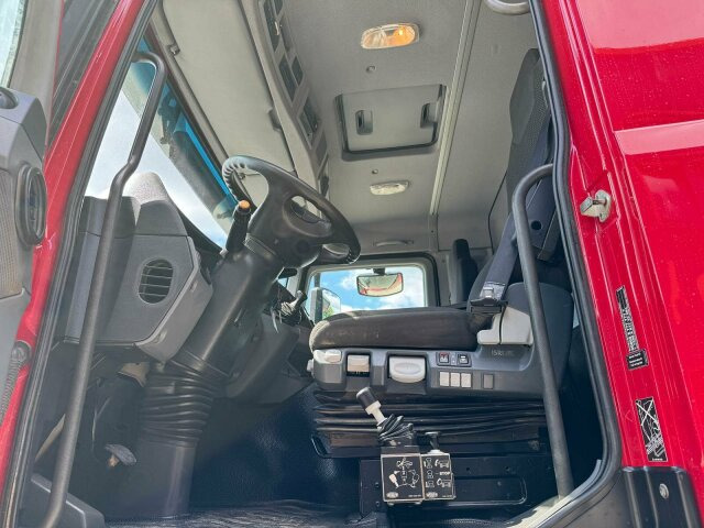 Mercedes-Benz ACTROS 4144 8x6 EURO5 Kipper mit Bordmatik - 翻斗车:图5 Mercedes-Benz ACTROS 4144 8x6 EURO5 Kipper mit Bordmatik - 翻斗车:图5