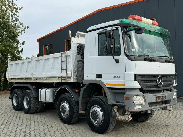 Mercedes-Benz ACTROS 4144 8x8 EURO4 DSK Meiller - 翻斗车:图1 Mercedes-Benz ACTROS 4144 8x8 EURO4 DSK Meiller - 翻斗车:图1