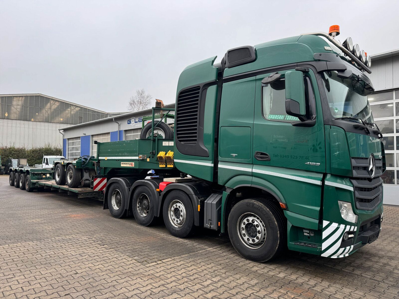 Mercedes-Benz ACTROS 4163 8x4 Schwerlast +Tieflader 4+2 *83 T - 牵引车:图1 Mercedes-Benz ACTROS 4163 8x4 Schwerlast +Tieflader 4+2 *83 T - 牵引车:图1