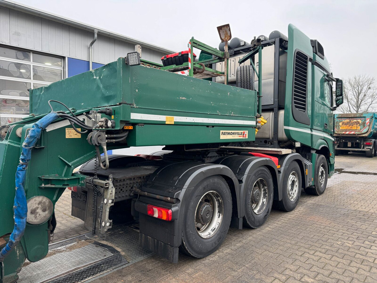 Mercedes-Benz ACTROS 4163 8x4 Schwerlast +Tieflader 4+2 *83 T - 牵引车:图5 Mercedes-Benz ACTROS 4163 8x4 Schwerlast +Tieflader 4+2 *83 T - 牵引车:图5