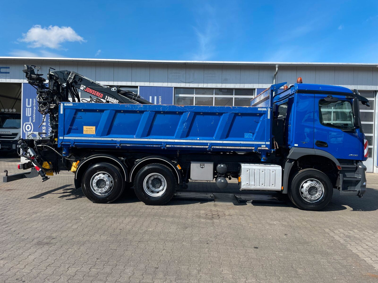 Mercedes-Benz AROCS 2536 6x2*4 Kipper Kran HIAB - 起重车:图2 Mercedes-Benz AROCS 2536 6x2*4 Kipper Kran HIAB - 起重车:图2