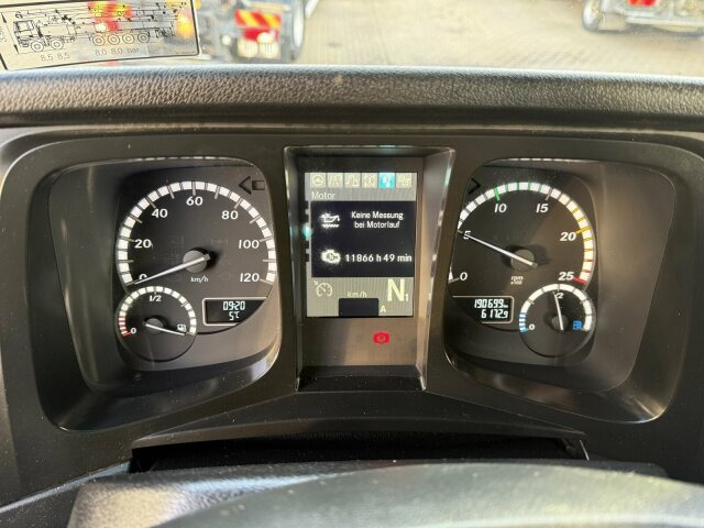 Mercedes-Benz AROCS 3251 8x4 Putzmeister BSF 46-5.16 HLS - 混凝土泵车:图2 Mercedes-Benz AROCS 3251 8x4 Putzmeister BSF 46-5.16 HLS - 混凝土泵车:图2