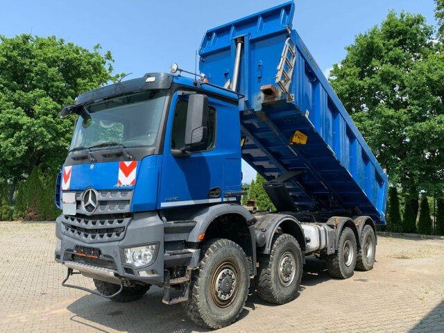 Mercedes-Benz AROCS 4145 8x8 EURO6 Muldenkipper TOP! - 翻斗车:图2 Mercedes-Benz AROCS 4145 8x8 EURO6 Muldenkipper TOP! - 翻斗车:图2