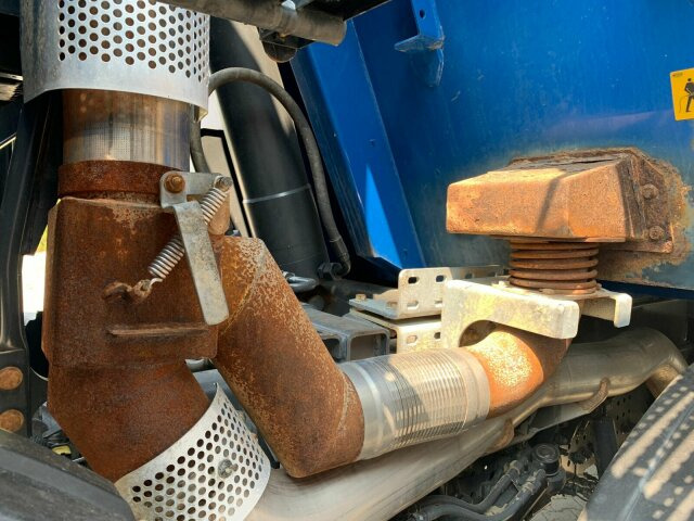 Mercedes-Benz AROCS 4145 8x8 EURO6 Muldenkipper - 翻斗车:图4 Mercedes-Benz AROCS 4145 8x8 EURO6 Muldenkipper - 翻斗车:图4