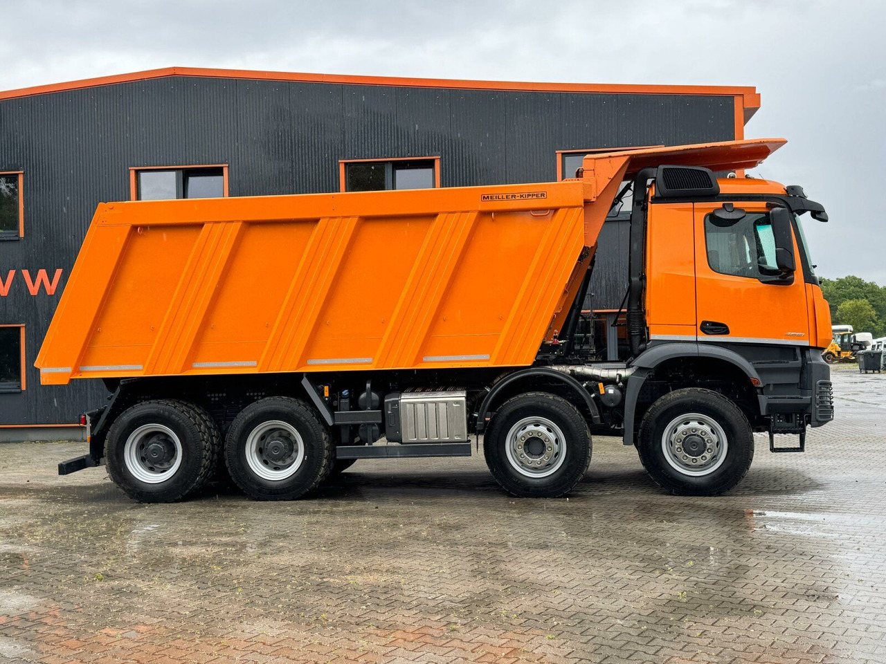 Mercedes-Benz AROCS 4851 8x6 Euro 6 Gesteinkipper MEILLER - 翻斗车:图4 Mercedes-Benz AROCS 4851 8x6 Euro 6 Gesteinkipper MEILLER - 翻斗车:图4